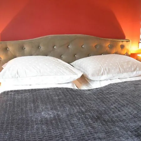 Karina Centrum Apartment *